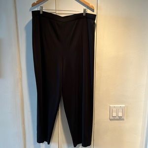 Black Misook Woman Knit Pull on Pants